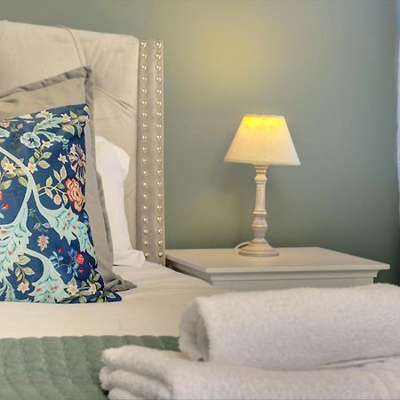 The Nook - A Modern 2 Bedroom Loft With Parking Ripon Exterior foto