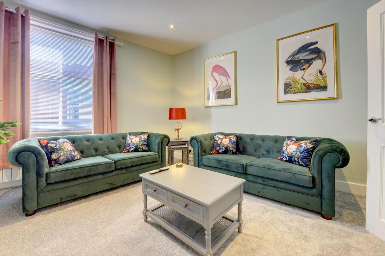 The Nook - A Modern 2 Bedroom Loft With Parking Ripon Exterior foto