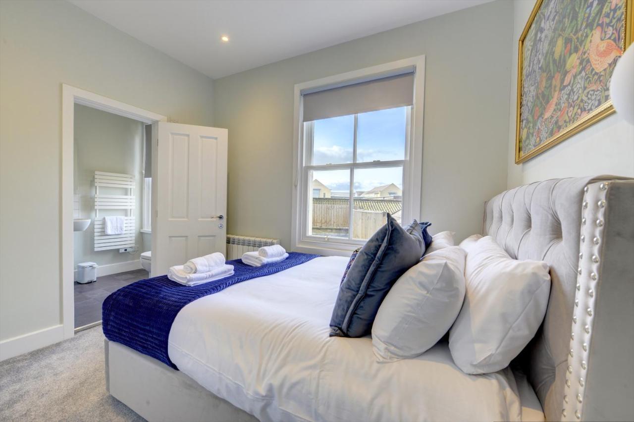 The Nook - A Modern 2 Bedroom Loft With Parking Ripon Exterior foto